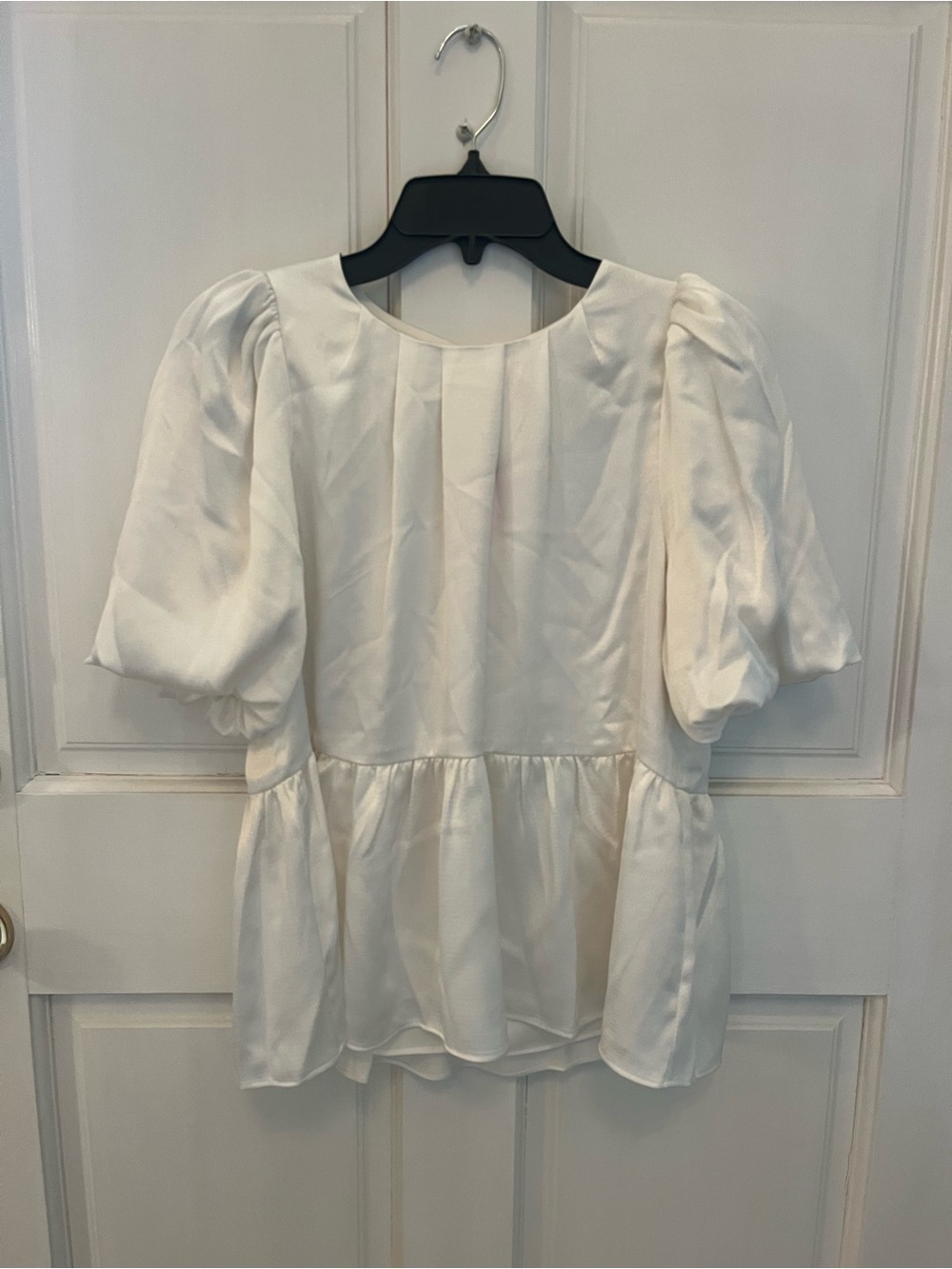 Lilly Pulitzer Cream Puff Sleeve Peplum Top